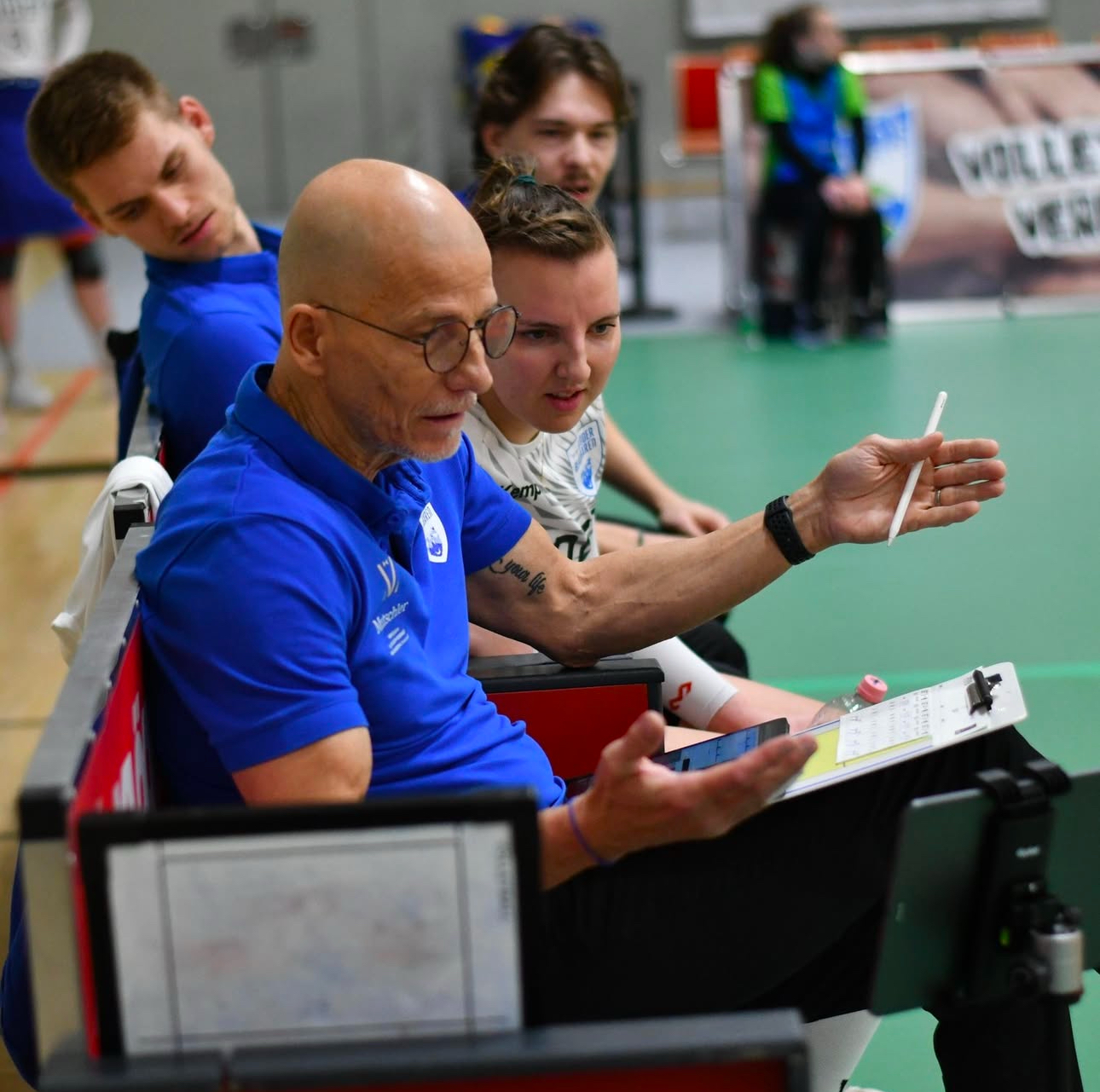 Hier gibt es die Bilder zum Spiel der Binder Blaubären TSV Flacht gegen Skurios Volleys Borken